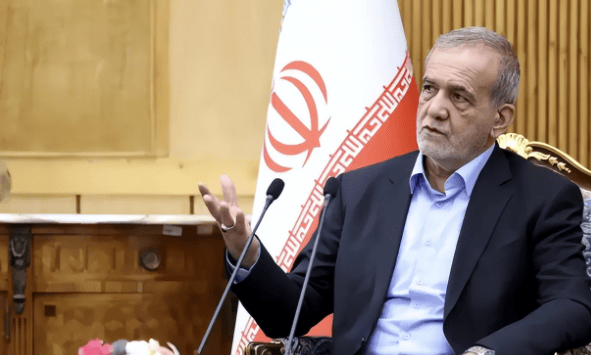 伊朗等来救兵！美撤侨令刚发，中俄联手破局，普京给美国下最后通牒