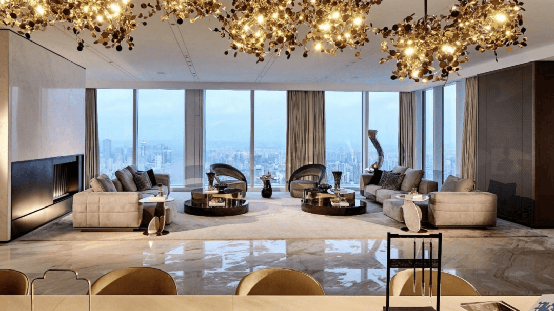 欢迎您-地址-价格-户型-小区环境-楼盘详情-交房时间-周边配套-售楼处电话外滩天幕1715(营销中心)网站-外滩天幕1715销售中心(售楼处)-楼盘(图3)