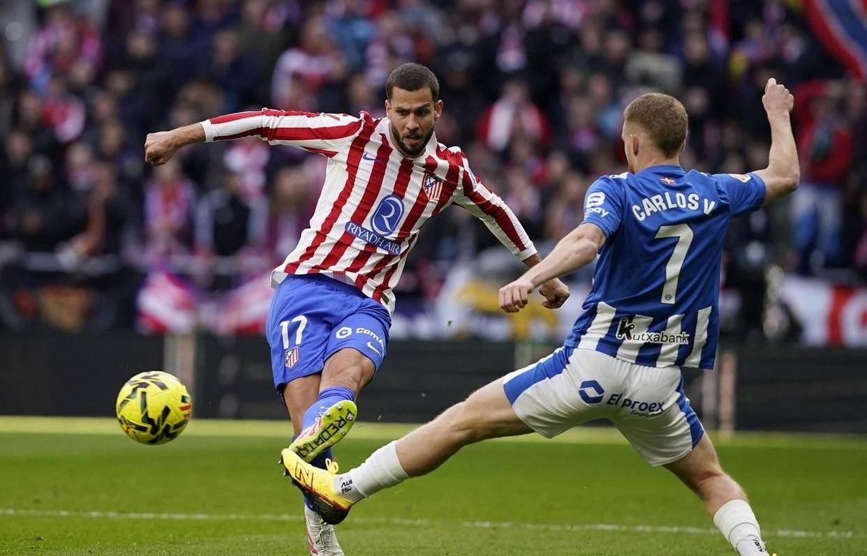 西甲联赛免费高清直播＋实时赛程积分榜＋竞彩预测全覆盖（2025赛季）随着马竞1-0险胜、皇马2-0巴萨1-2西甲积分榜更新！巴萨一分领跑