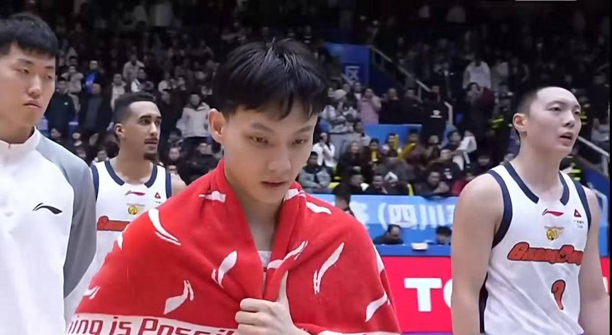 NBA职业联赛中文官网__实时赛程比分+球队资讯CBA新星李文昊崛起助力广东杜锋阵容升级锁定总决赛席位！