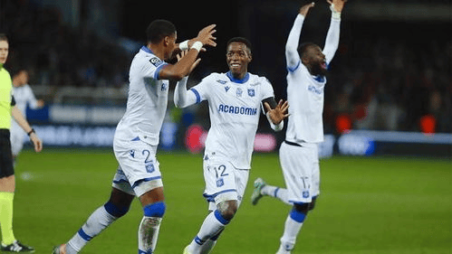 西班牙足球甲级联赛欧塞尔VS巴黎圣日尔曼 比分预测