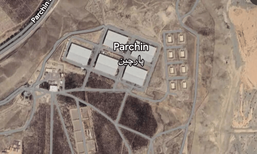 突发状况！伊朗核设施又现爆炸，外媒披露：幕后黑手是美军导弹