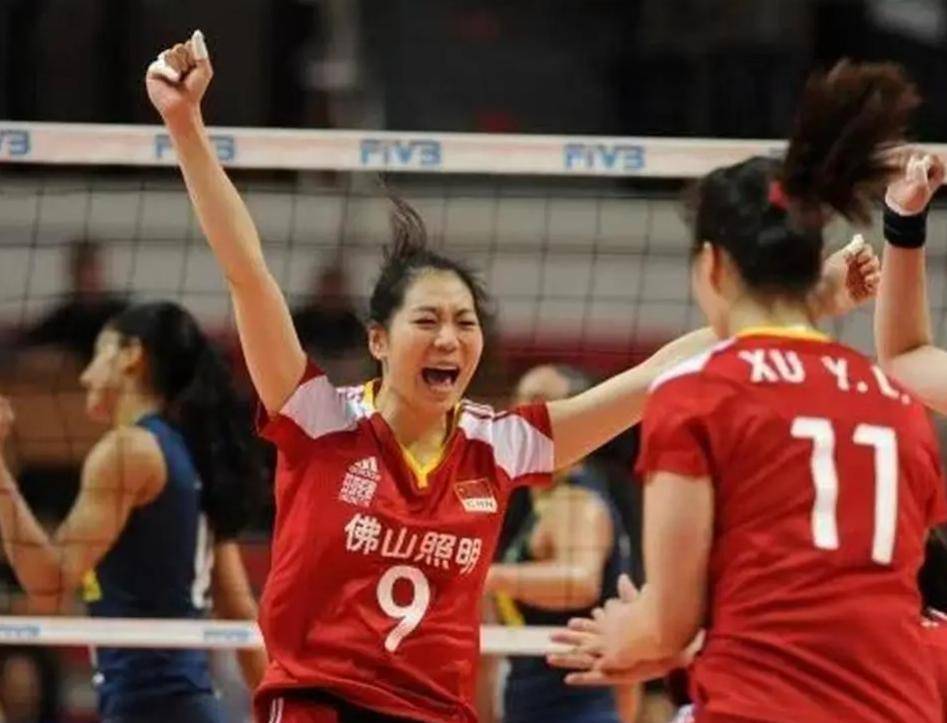 中国女排四副攻！吴咏梅非第二徐云丽第三世界杯直播在线观看——高清足球直播平台推荐