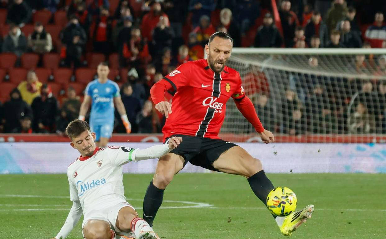 西甲联赛免费高清直播＋实时赛程积分榜＋竞彩预测全覆盖（2025赛季）西甲积分榜新变化：塞维利亚1-4惨败马略卡排名发生大调整