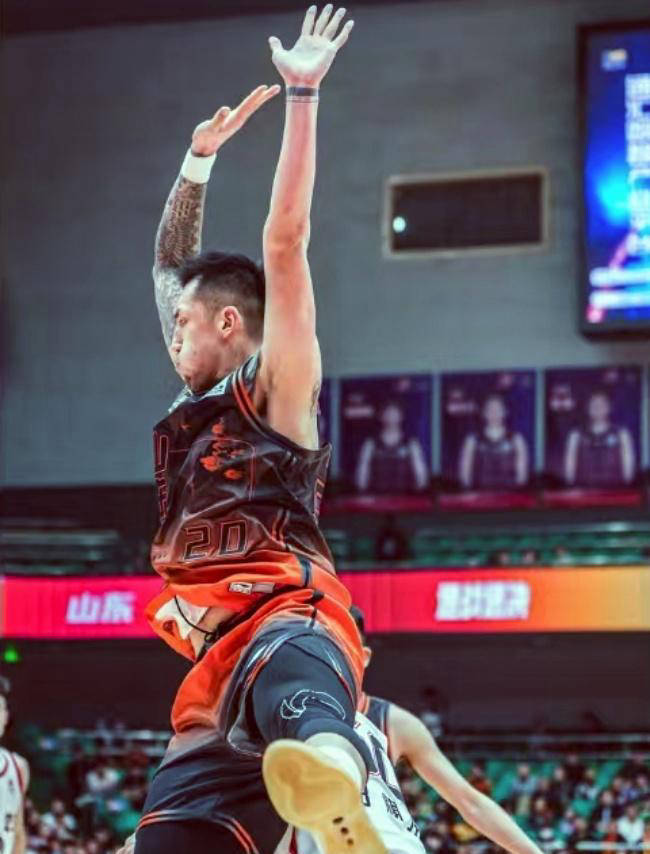 俱乐部杯对决山东高速与稠州金租两队欧洲篮球联赛中文网__赛程比分+球队资讯+盘口分析