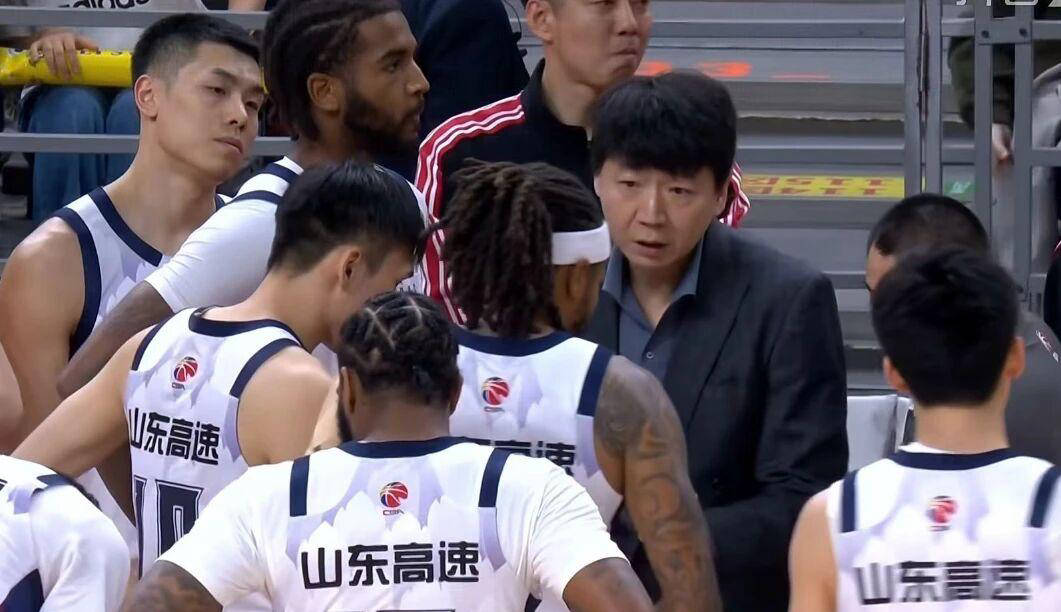 欧洲篮球联赛中文网__赛程比分+球队资讯+盘口分析山东男篮新大外援落地邱彪或将放弃1