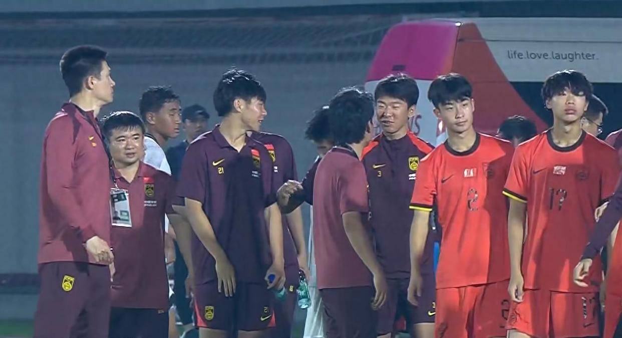 NBA职业联赛中文官网__实时赛程比分+球队资讯祝贺中国队！2战亚洲冠军均不败宋凯布