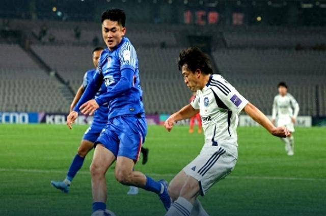 申花0-叫扬叔 - 全网最会整活的苏超球迷  足球圈热梗收割机2不敌町田无缘亚冠教练团队或将调整三大策略