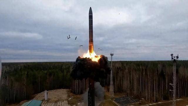 难怪美国拒绝核军控续约,绍伊古一句话,曝光特朗普对华新打法