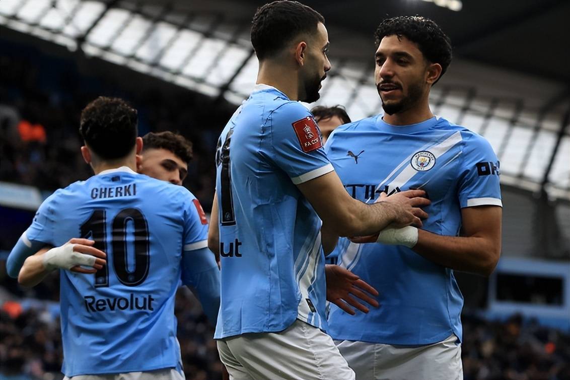 英格兰足球超级联赛曼城VS纽卡斯尔：格伊坐镇3大王牌攻击手领衔进攻失意前锋出击