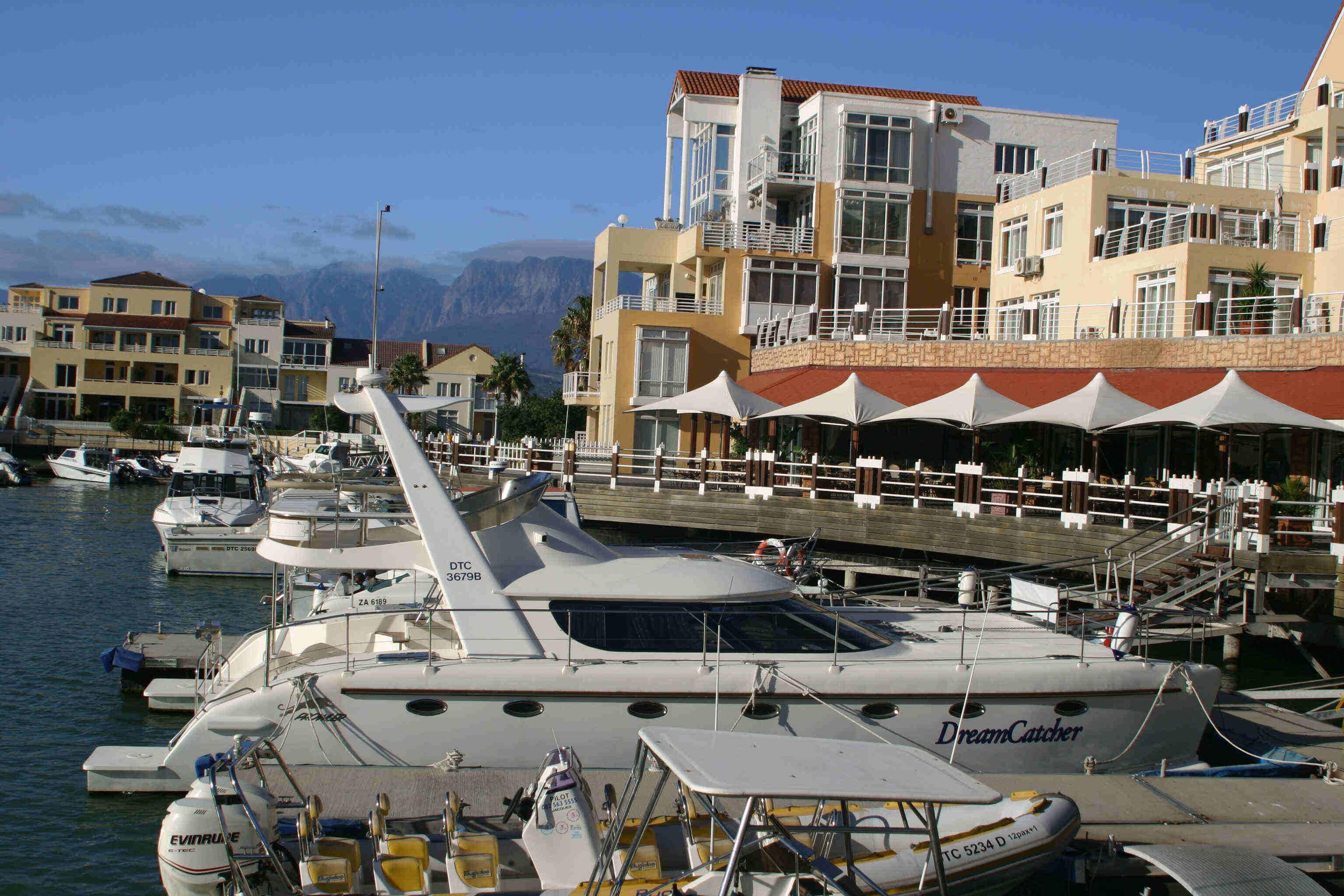 乐鱼体育- 乐鱼体育官网- APP世界杯指定平台2026年重庆研究生留学机构排名榜、无实习经历申请策略