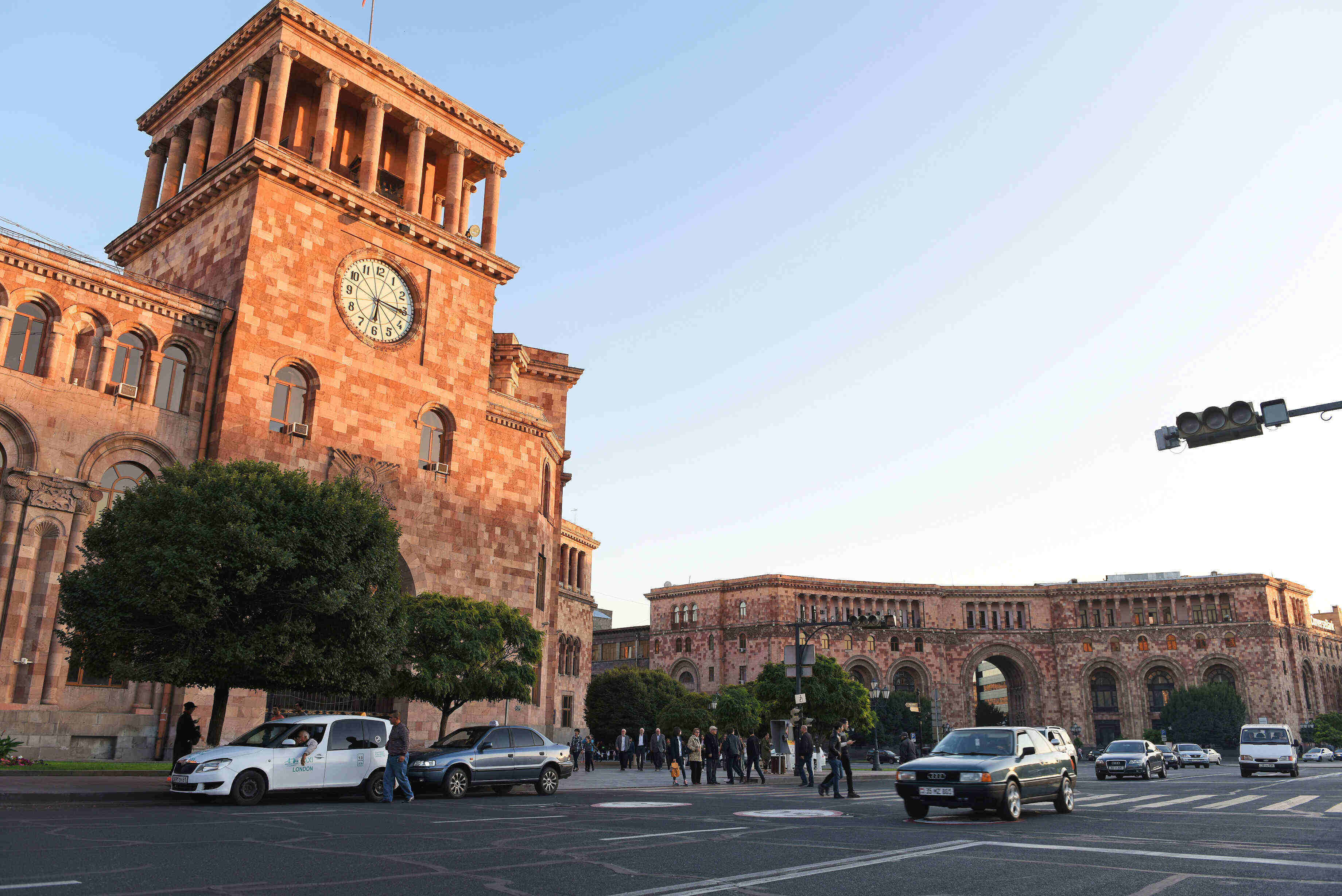 乐鱼体育- 乐鱼体育官网- APP世界杯指定平台上海留学机构排名揭晓资质正规机构全面解析