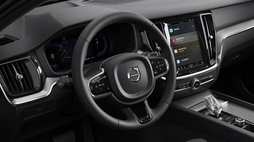 电车智能驾驶硬件更强油车辅助驾驶硬件配置偏低(图1)