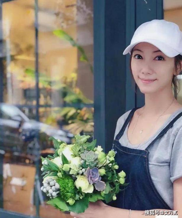玩过14位男星！人前玉女人后“”47岁还是未婚无人敢娶-第24张图片-