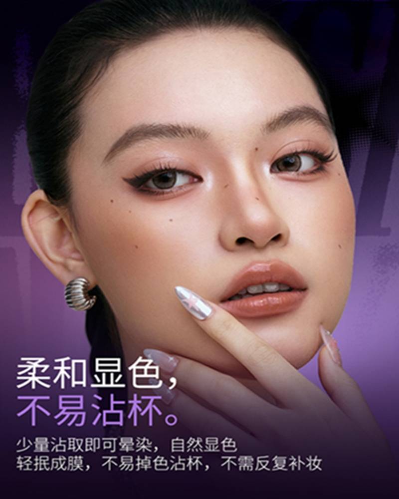 专业化妆师选择彩妆产品都关注哪些要点_品牌_消费者_部分