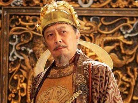 
        李世民答应李渊不杀十个孙子，此人说了五个字，李世民赶尽杀绝
