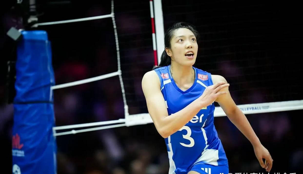 
        亚洲女排的挑战与机遇：如何填补接应位置的空缺？