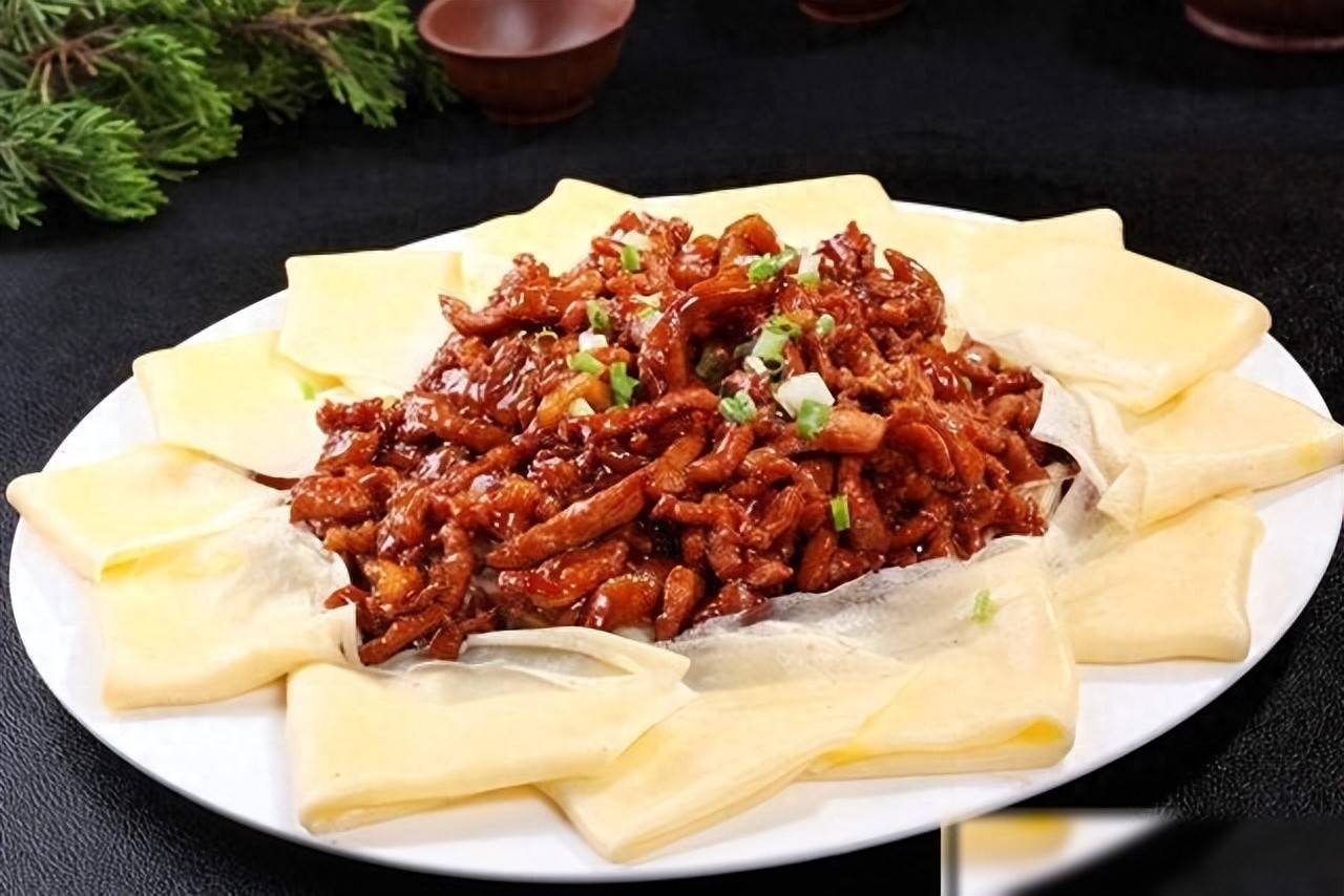 
        鲁菜没落了？宫保鸡丁、北京烤鸭、京酱肉丝这些都是鲁菜