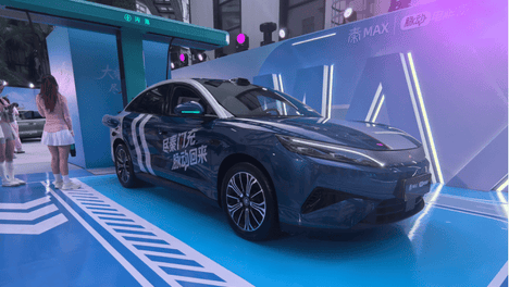 比亚迪秦MAX上市，9.99万起入手B级车，超大杯真的来了？