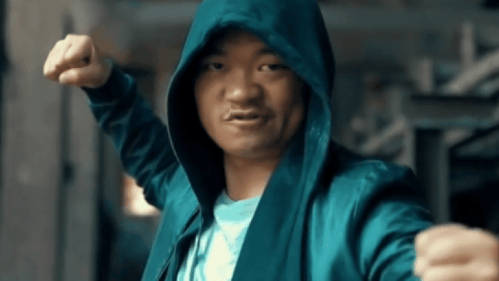 网红王宝弱疑似遭王宝强状告,应该赔付超百万吗?