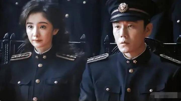 杨幂新剧《哈尔滨1944》播出,演技惹争议,你看好她在剧中的表现吗?