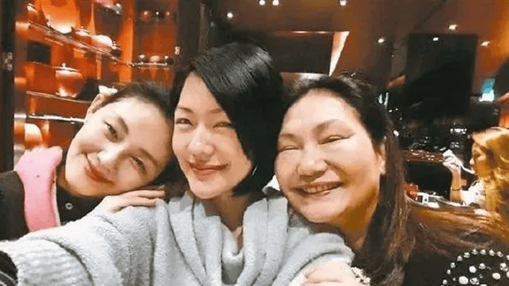 具俊晔曾发文称要把遗产让给熙媛的妈妈,你觉得可信吗?