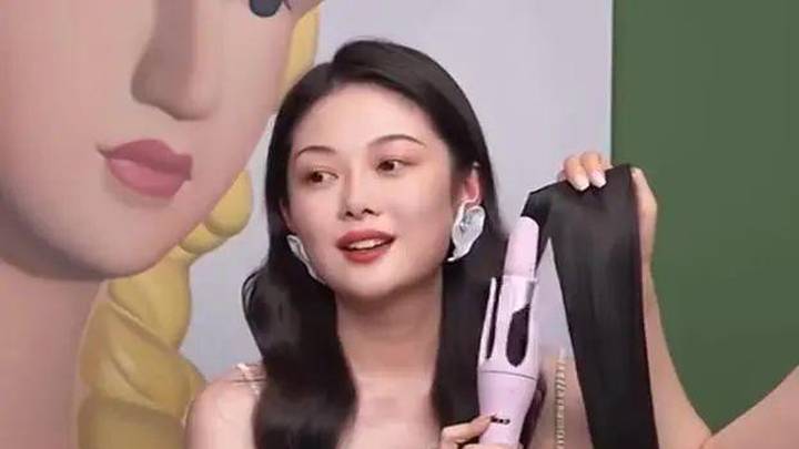 网友替她尴尬,乱象该管管了,你怎么看?