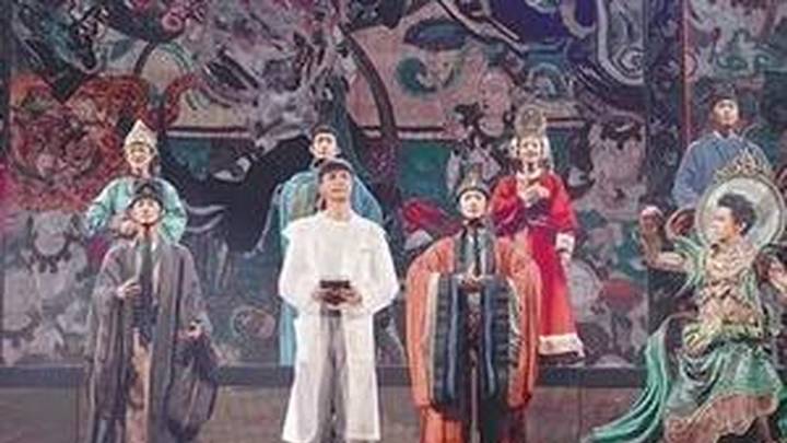 演员张艺兴在《人民日报》发文,你怎么看?
