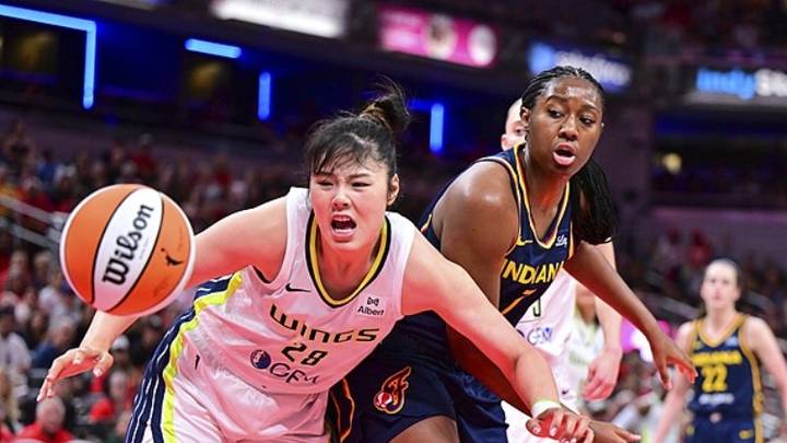 李月汝首发出战wnba,她能否完成自我救赎?