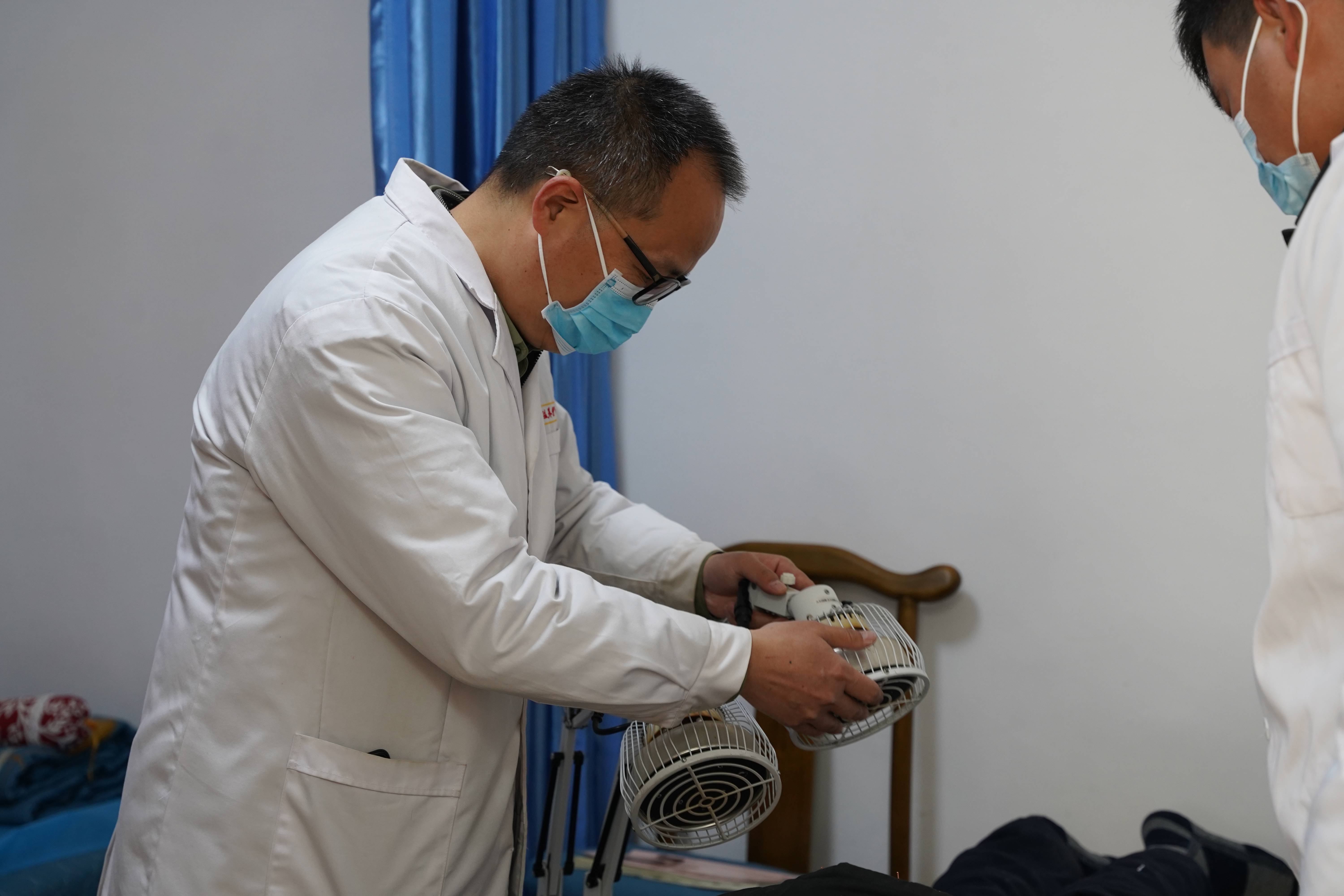 南阳治风湿性关节炎的医院　南阳治风湿性关节炎专家　南阳治疗风湿病的中医