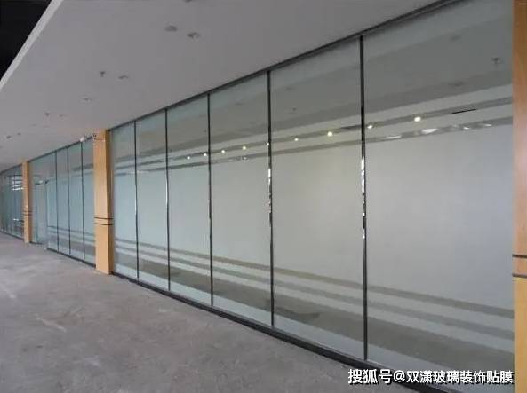 玻璃贴磨砂纸多少钱一平方？看完避免你入坑！