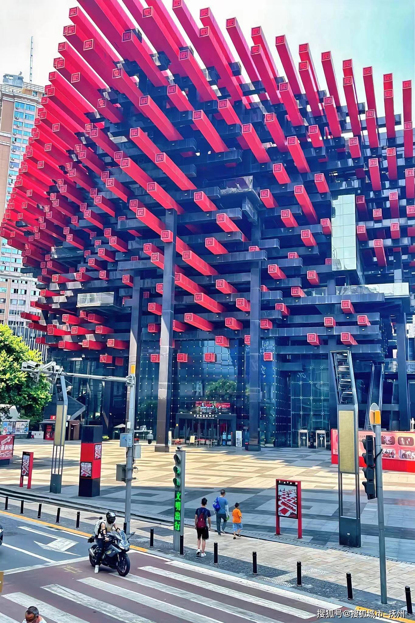 重庆跟团旅游，重庆深度四日游价格，跟团价格全知道