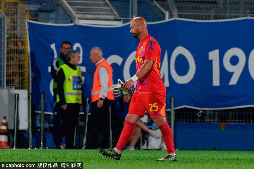 意甲-科雷亚破门雷纳谢幕战染红 国米2-0科莫获亚军