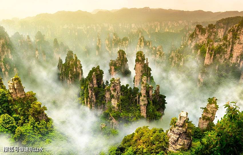 Binance Casino - 领先的数字货币娱乐场，安全稳定，极速存取国庆张家界旅游全攻略：必去十大景点+路线规划+行程安排+旅游花费+本地人避坑指南