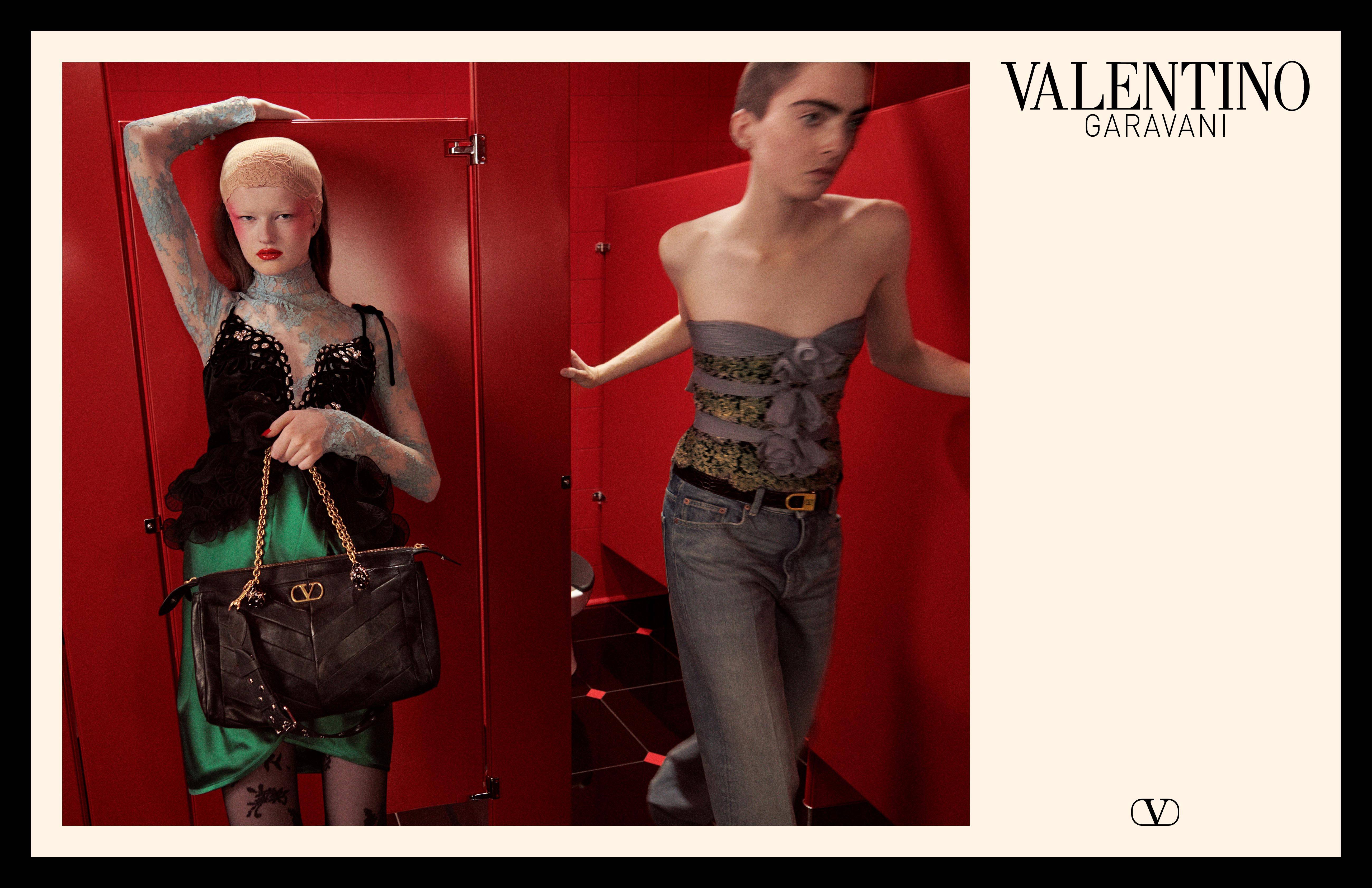 Valentino「亲密关系的元戏剧」广告大片