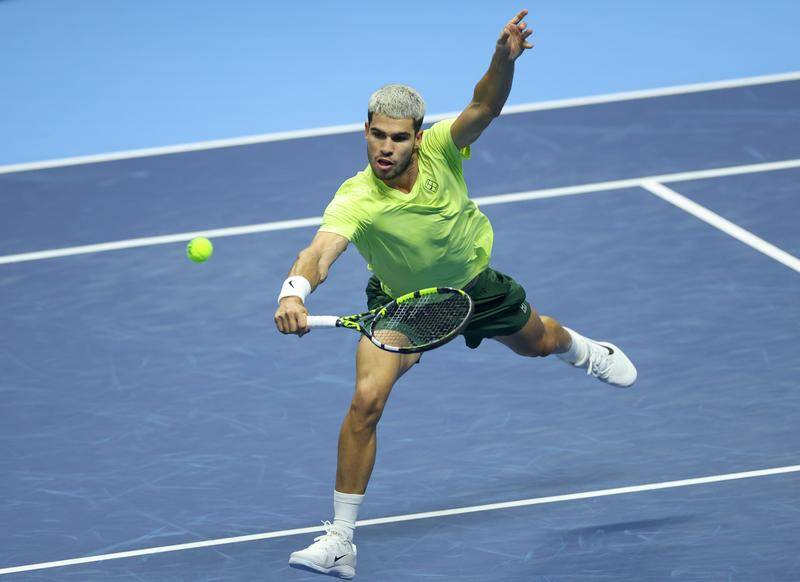 一盘未丢成功卫冕！ATP年终总决赛：辛纳2-0阿尔卡拉斯夺冠