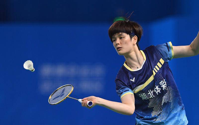 全运会羽毛球：陈雨菲2-0韩悦三进决赛 雅思组合谢幕战混双争金