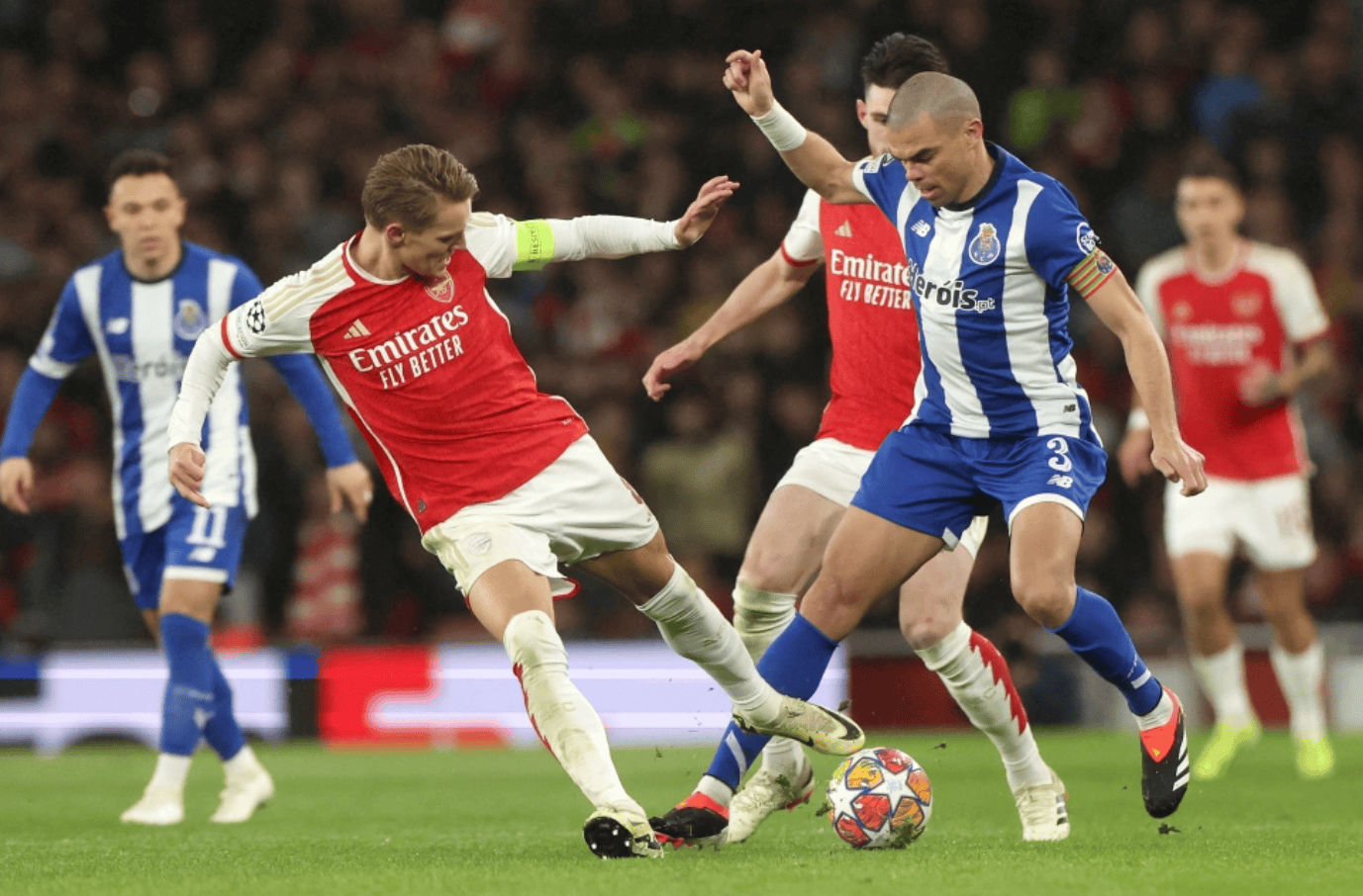 “英超联赛免费高清直播+实时赛程+积分预测