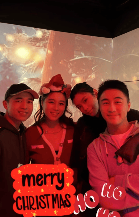 奚梦瑶和小姑子处成闺蜜！圣诞一周都形影不离，陪完婆婆又陪老公