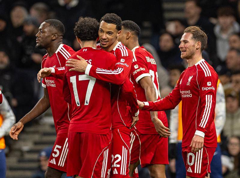 观战台:曼城火拼切尔西 巴萨迎德比+残阵皇马陷苦战