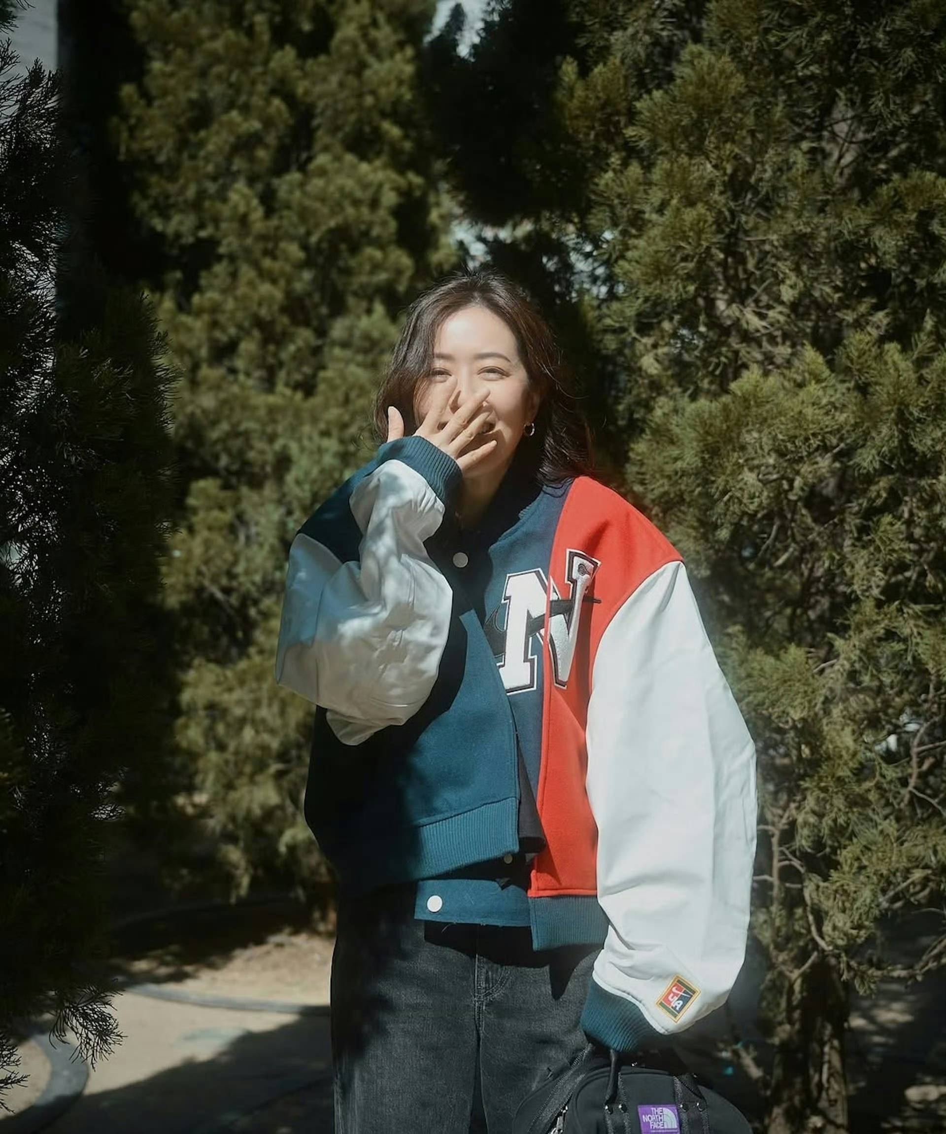 44岁前TVB女星惊爆长期病患，厚重包扎触目惊心令网友心疼，情路坎坷事业陷僵局