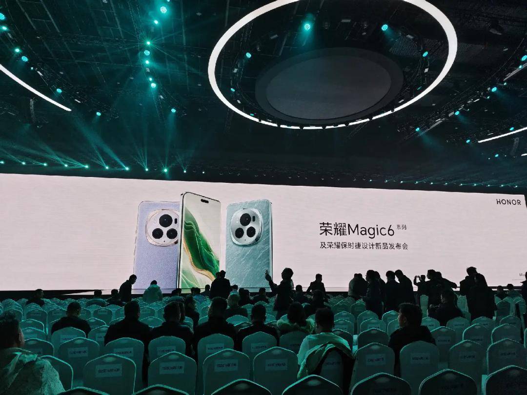 荣耀将推出“Pro与Air结合”手机