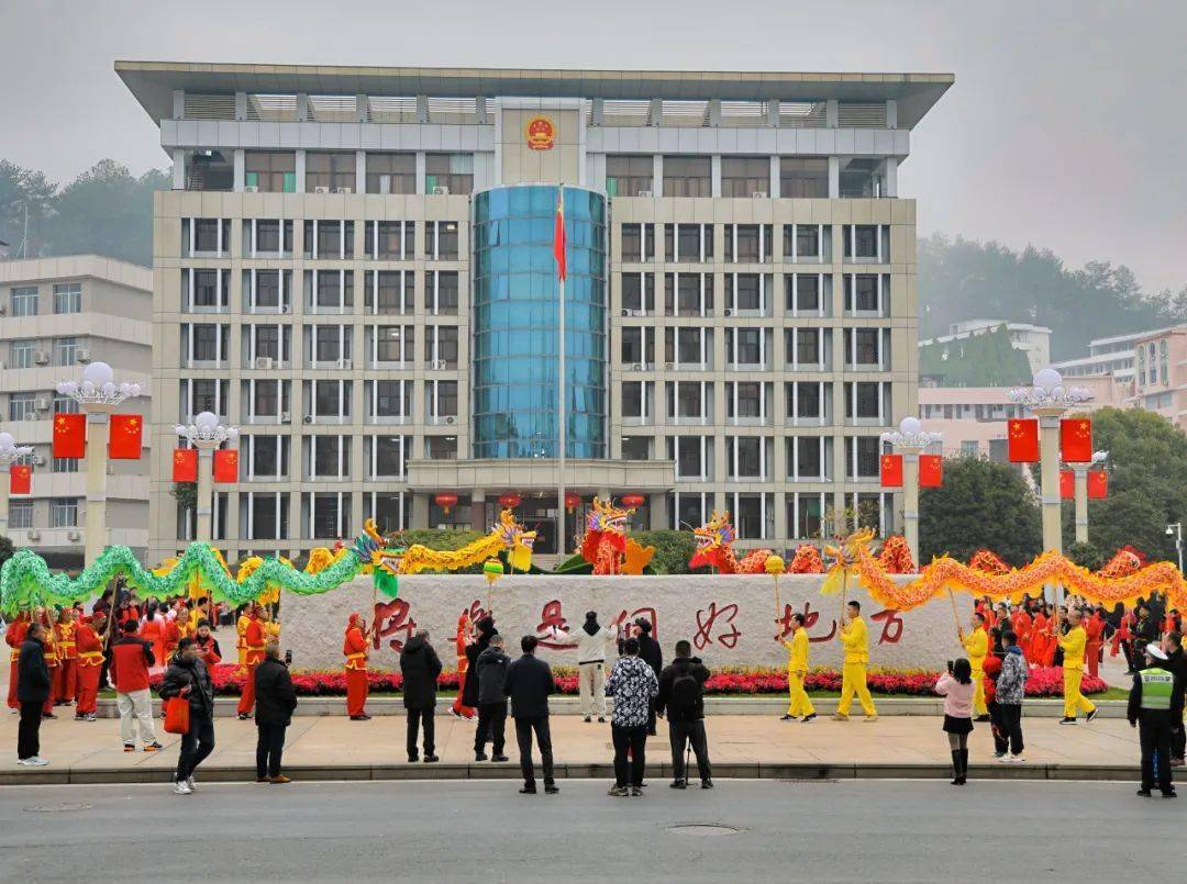 龙腾绿都“明”俗节｜将乐：正月初一舞龙灯 喜悦欢腾过大年