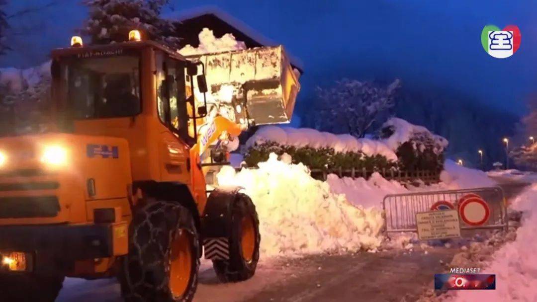 意大利惊现百年罕见大雪：雪崩风险升高，5名滑雪者不幸丧命