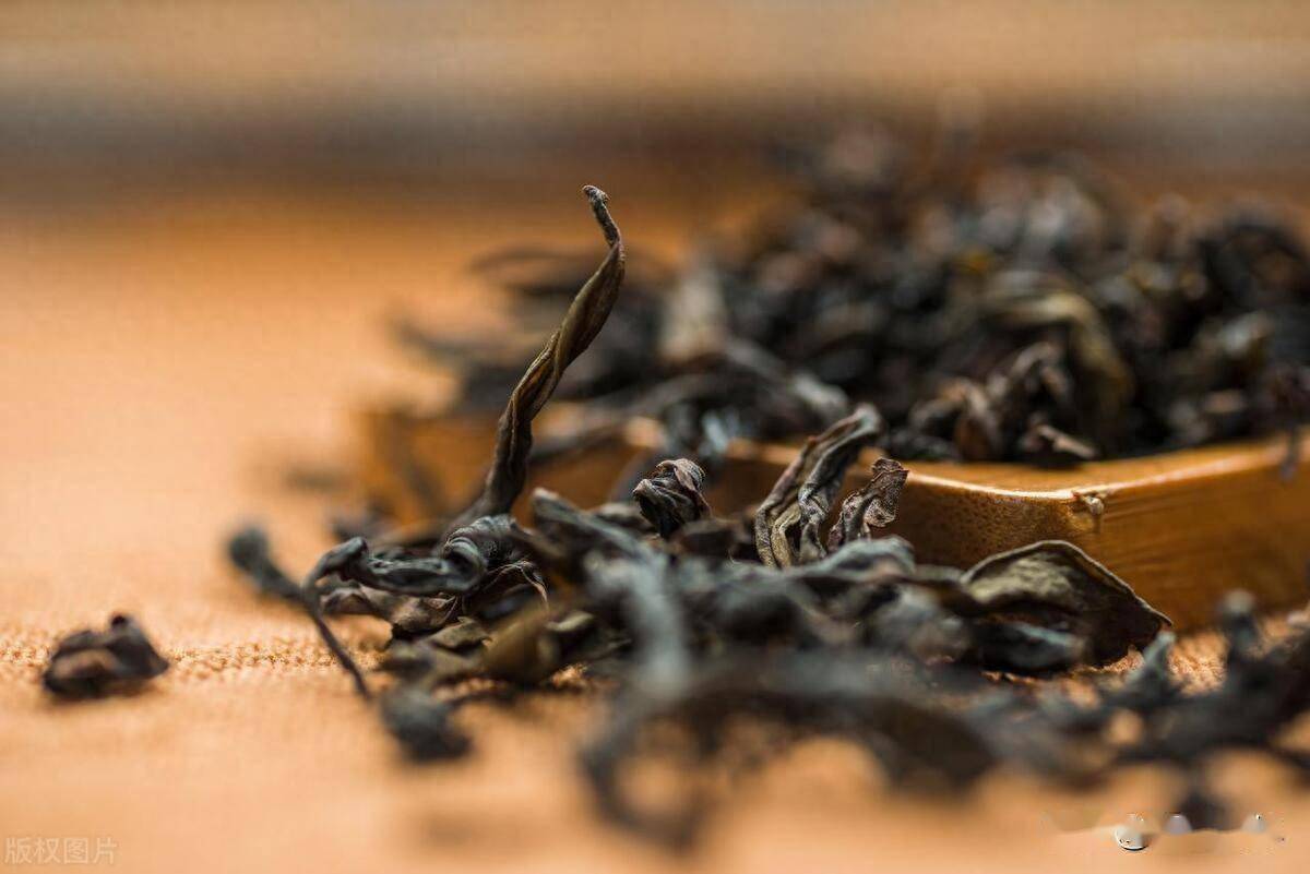 岩茶是什么茶？看一竞技登录完你就懂了