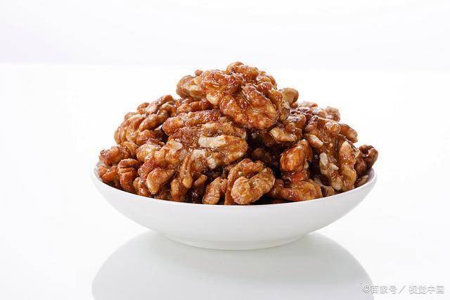 孕妇可以吃核桃吗？美味核桃食谱，助力孕期健康饮食！