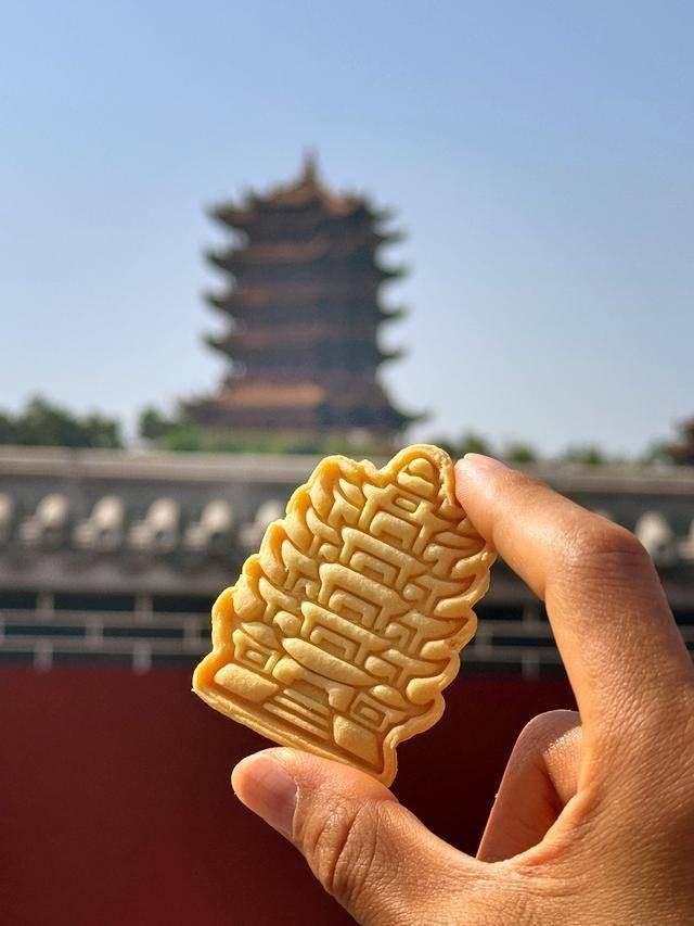 开云官网方言地标都能吃 这样的“大武汉”成游客新晋最爱(图1)