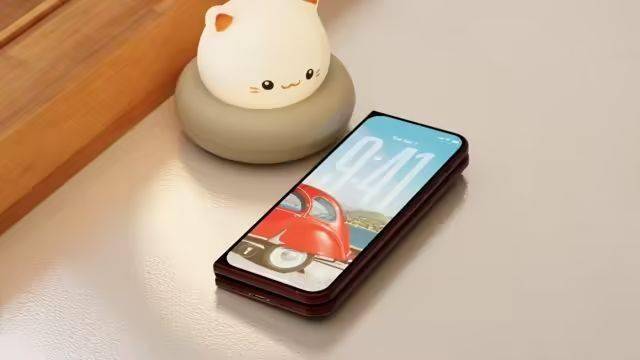 史上最贵iPhone明年见！可大可小又薄又厚