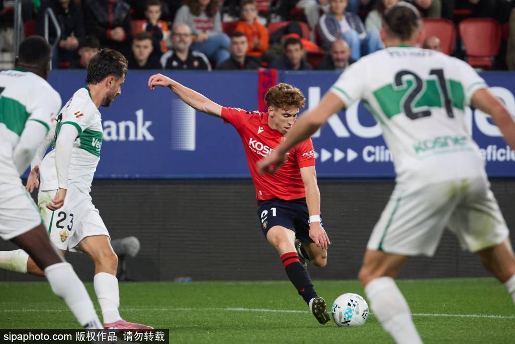 “西班牙人对决西甲联赛免费高清直播＋实时赛