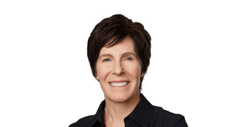 解决Siri这座“屎山”,是苹果新掌门的头号任务